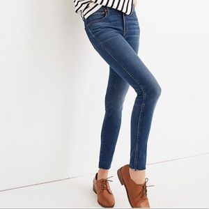 Madewell size 28 9” rise skinny jean